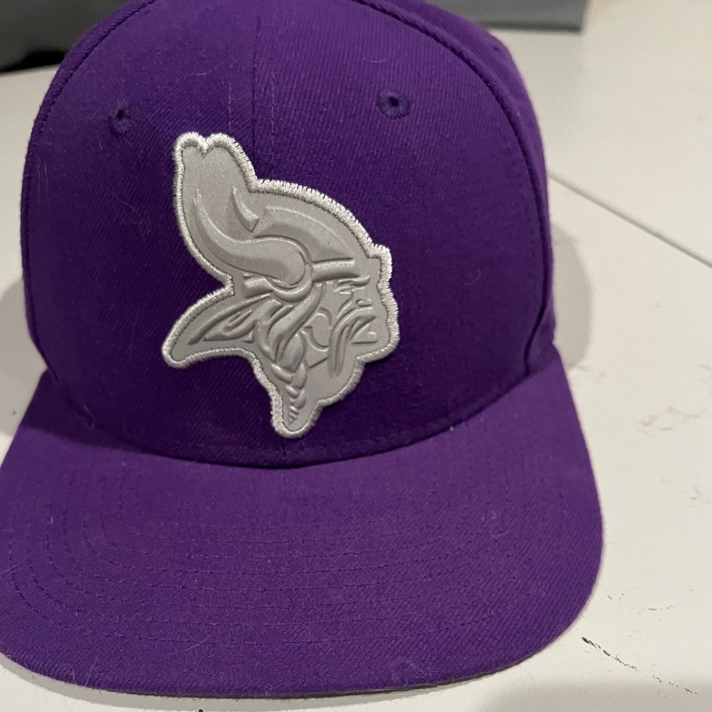 New Era NFL Minnesota Vikings Purple Hat with Metallic Logo